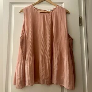 Ricki's Sleeveless Pleated Blouse in Blush